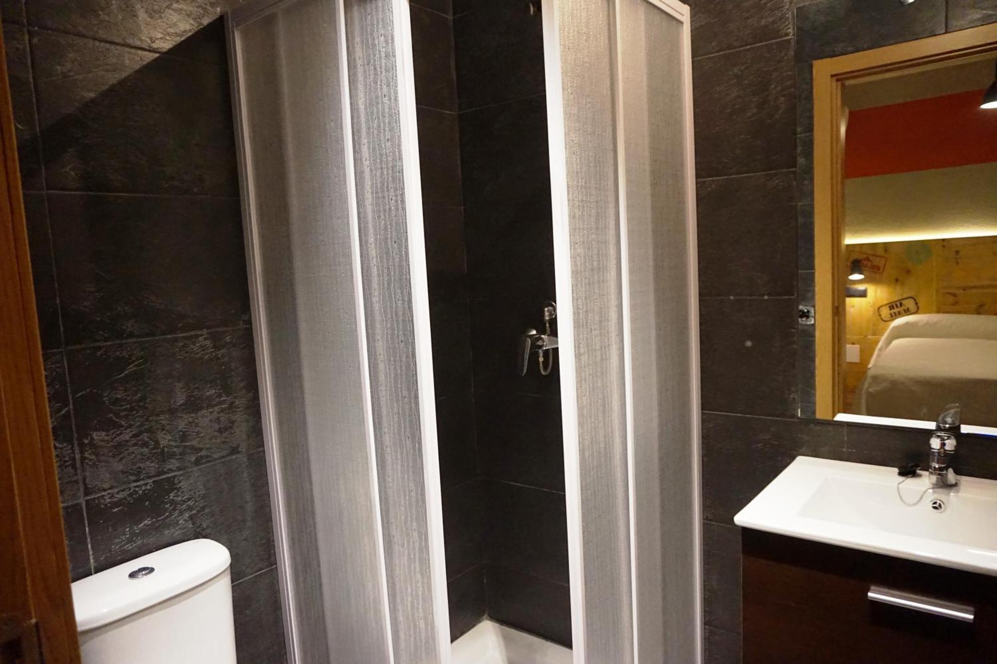 Doppelzimmer mit Bad