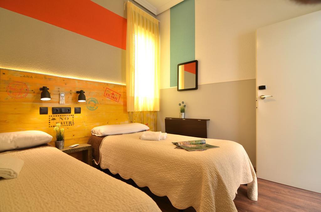 Zweibettzimmer mit Gemeinschaftsbad