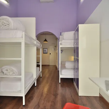 Far Home Atocha-2
